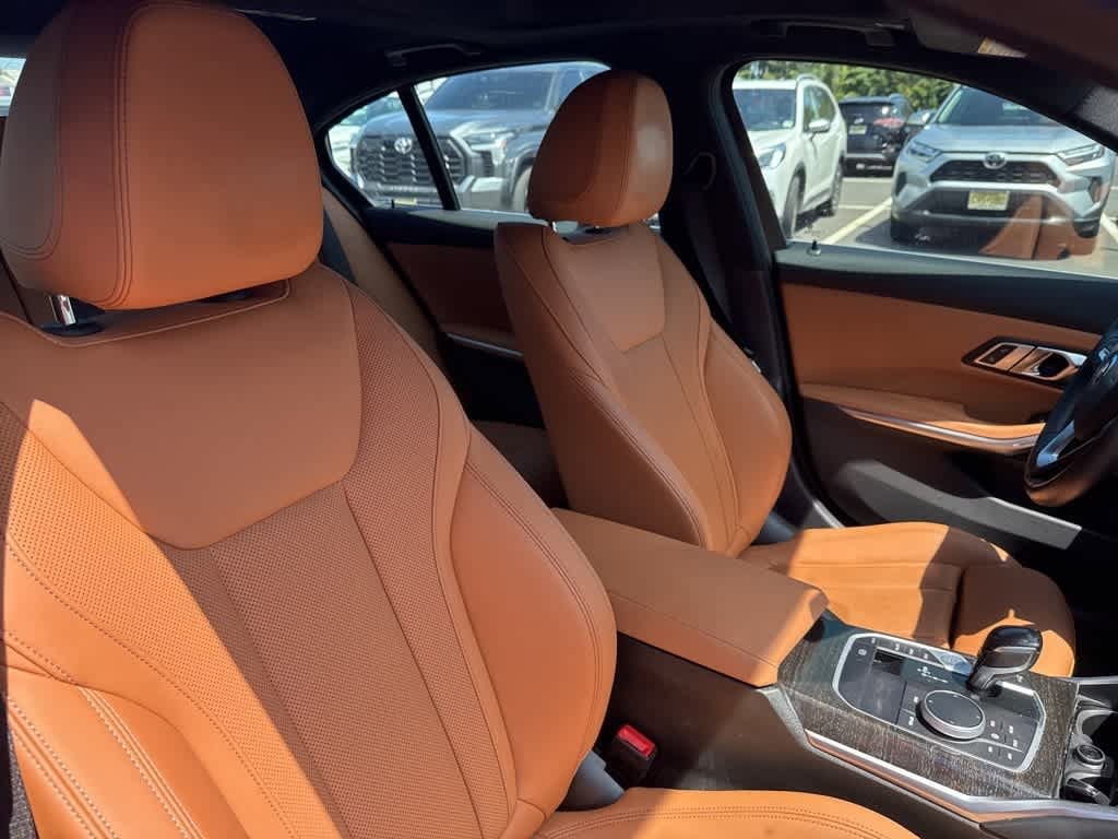 Thumbnail: 2022 BMW 3 Series - 20