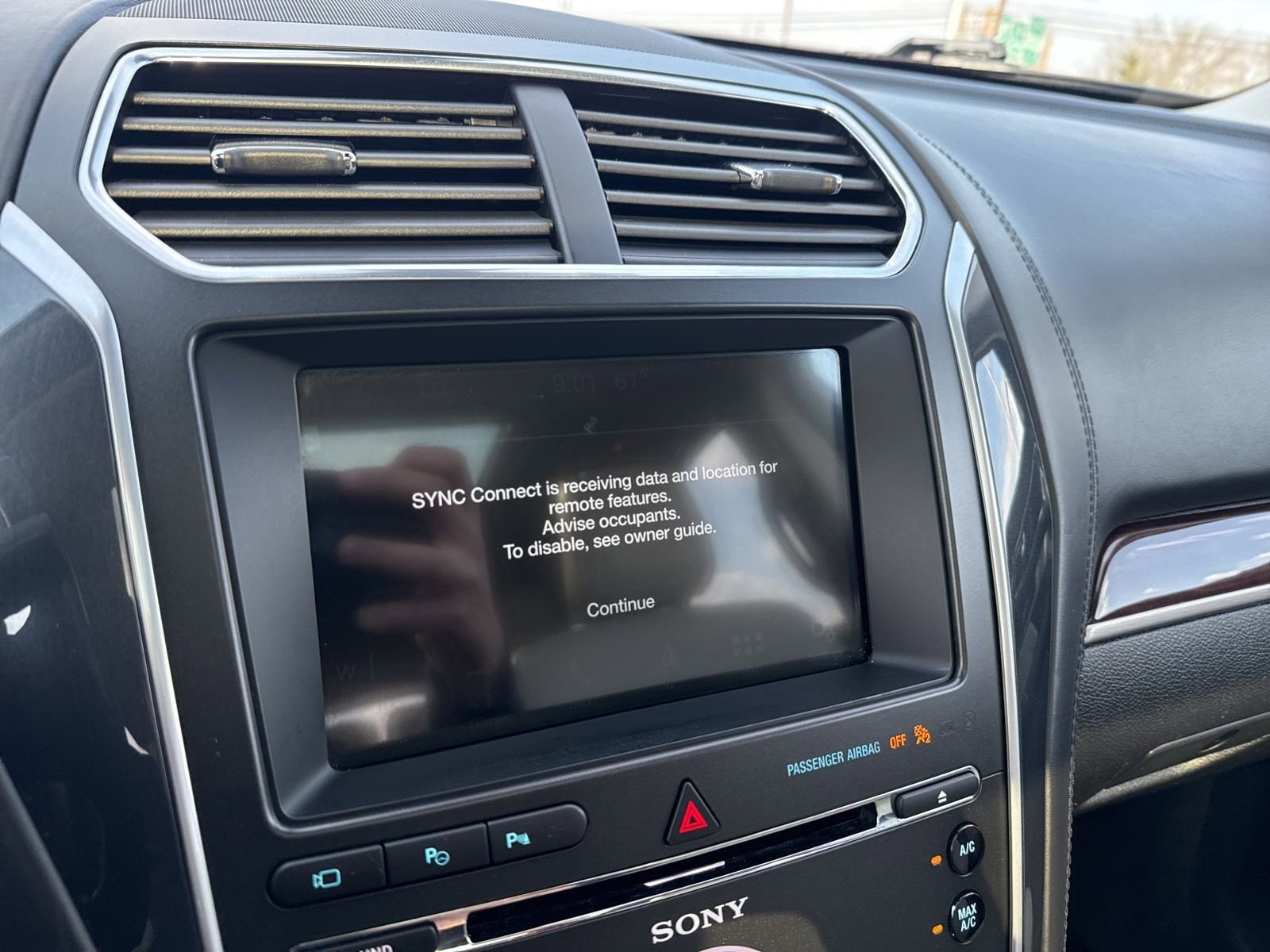 Thumbnail: 2018 Ford Explorer - 25