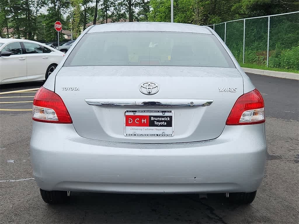 Thumbnail: 2010 Toyota Yaris - 5