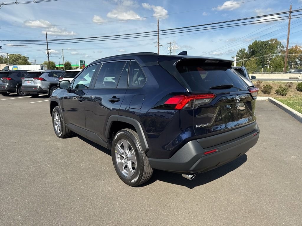 Thumbnail: 2025 Toyota RAV4 - 4