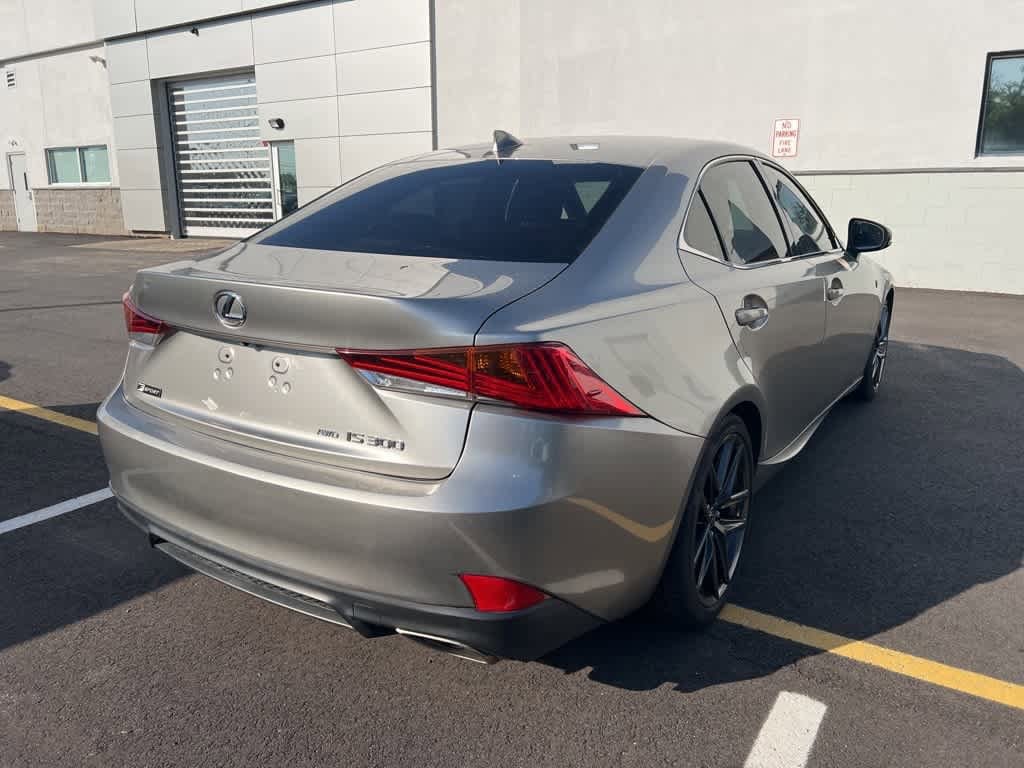 Thumbnail: 2017 Lexus IS - 3
