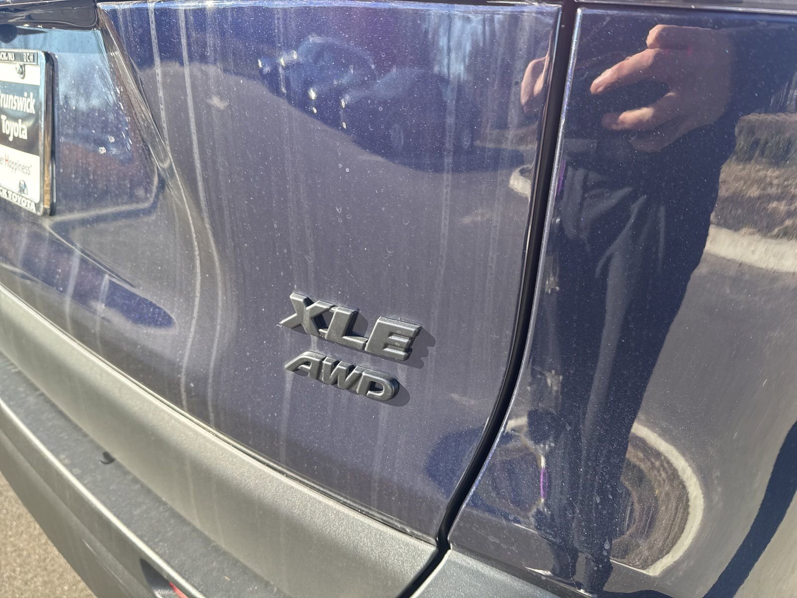 Thumbnail: 2025 Toyota RAV4 - 7