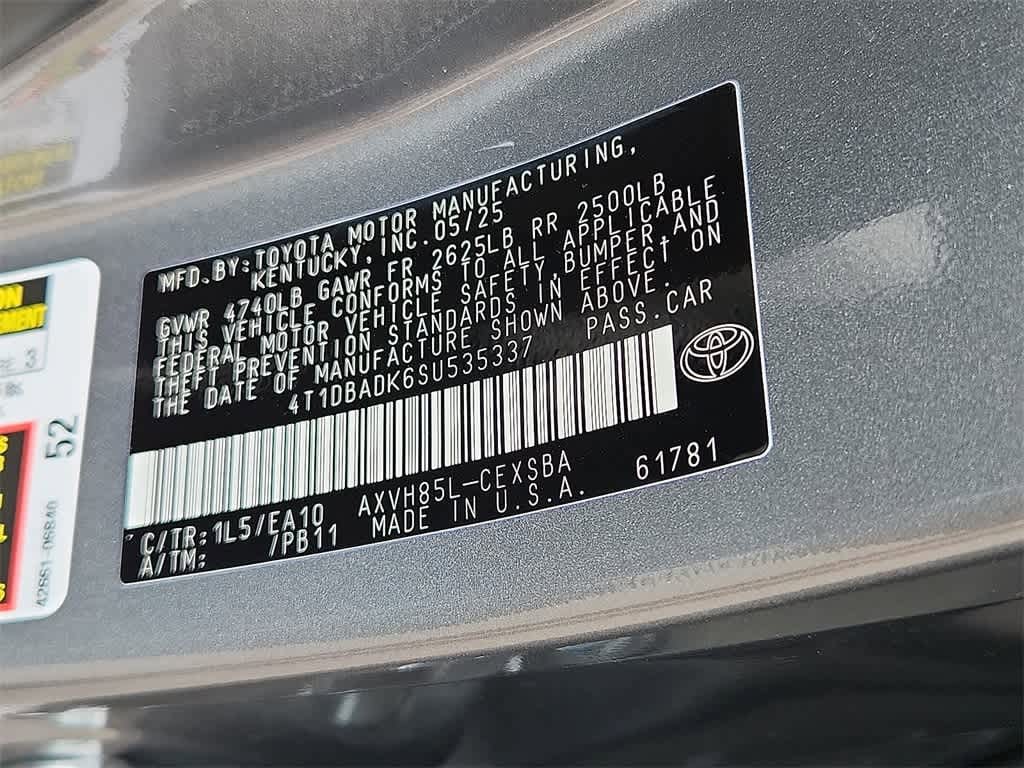 2025 Toyota Camry SE 15