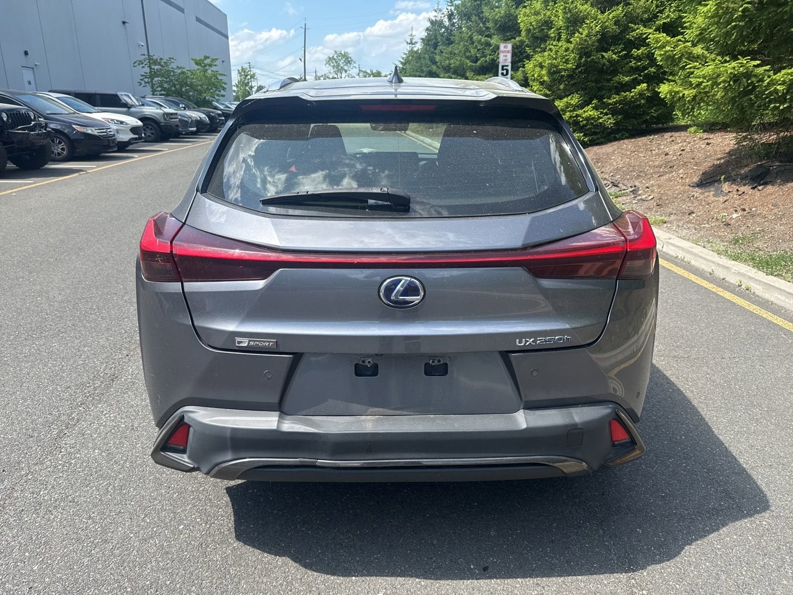 Thumbnail: 2019 Lexus UX - 13