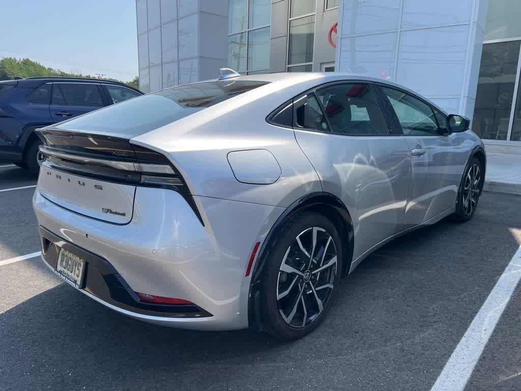 Thumbnail: 2024 Toyota Prius Prime - 3