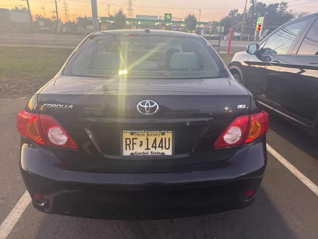 Thumbnail: 2010 Toyota Corolla - 6
