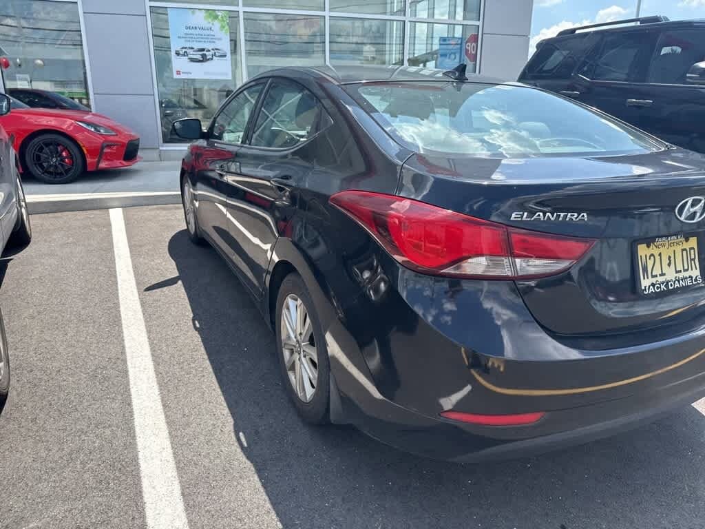 Thumbnail: 2015 Hyundai Elantra - 4