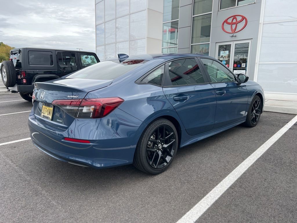 2025 Honda Civic Hybrid Sport photo 3