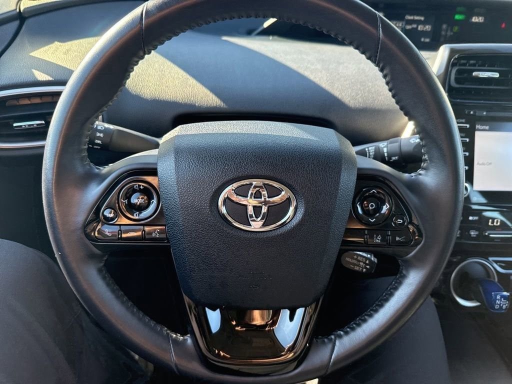 Thumbnail: 2022 Toyota Prius Prime - 31