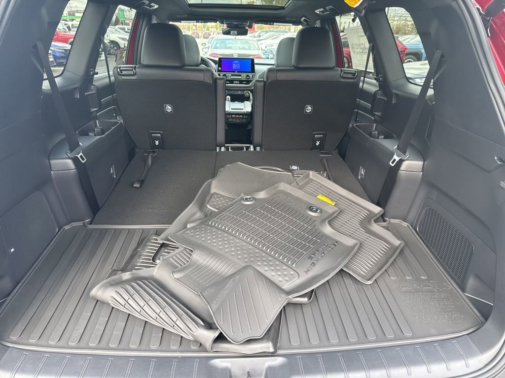 Thumbnail: 2026 Toyota Grand Highlander - 10