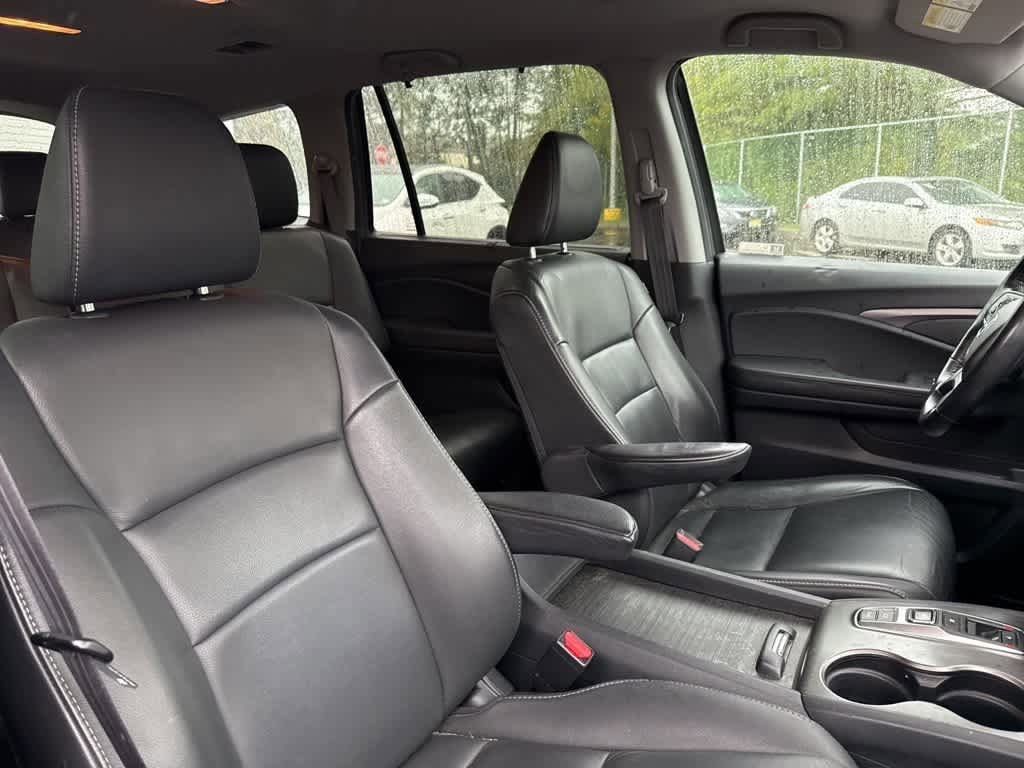 Thumbnail: 2022 Honda Pilot - 21