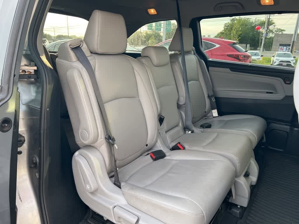 Thumbnail: 2022 Honda Odyssey - 15