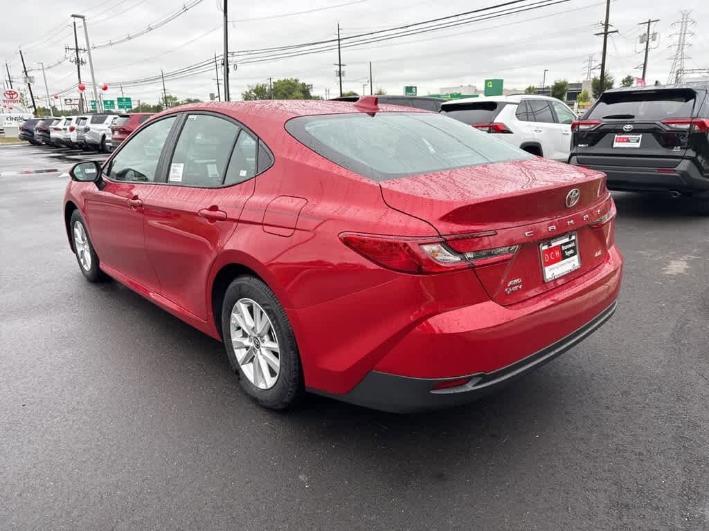 2025 Toyota Camry LE photo 4