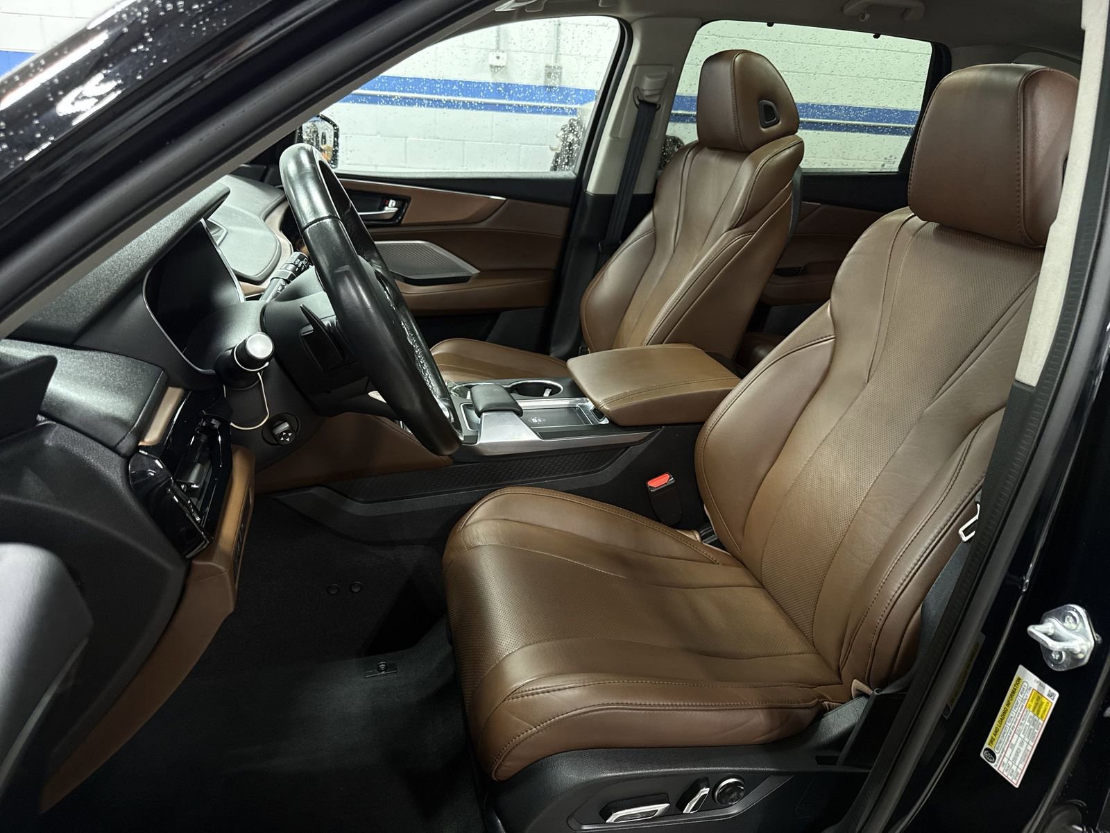 Thumbnail: 2023 Acura MDX - 22