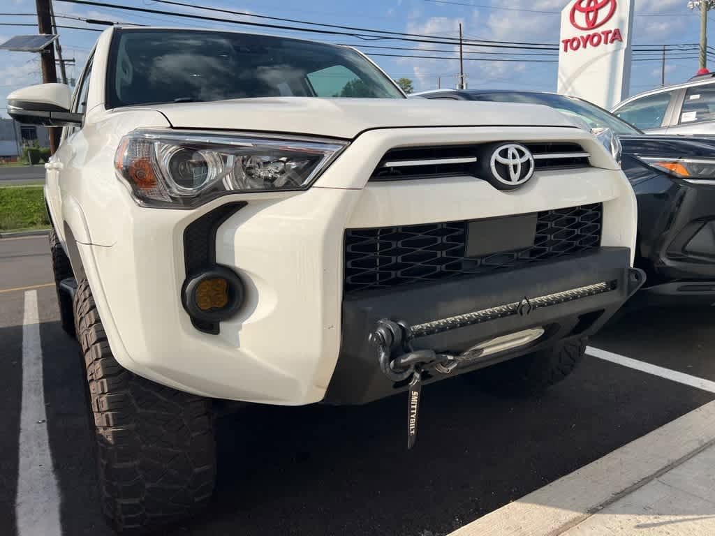 Thumbnail: 2021 Toyota 4Runner - 3