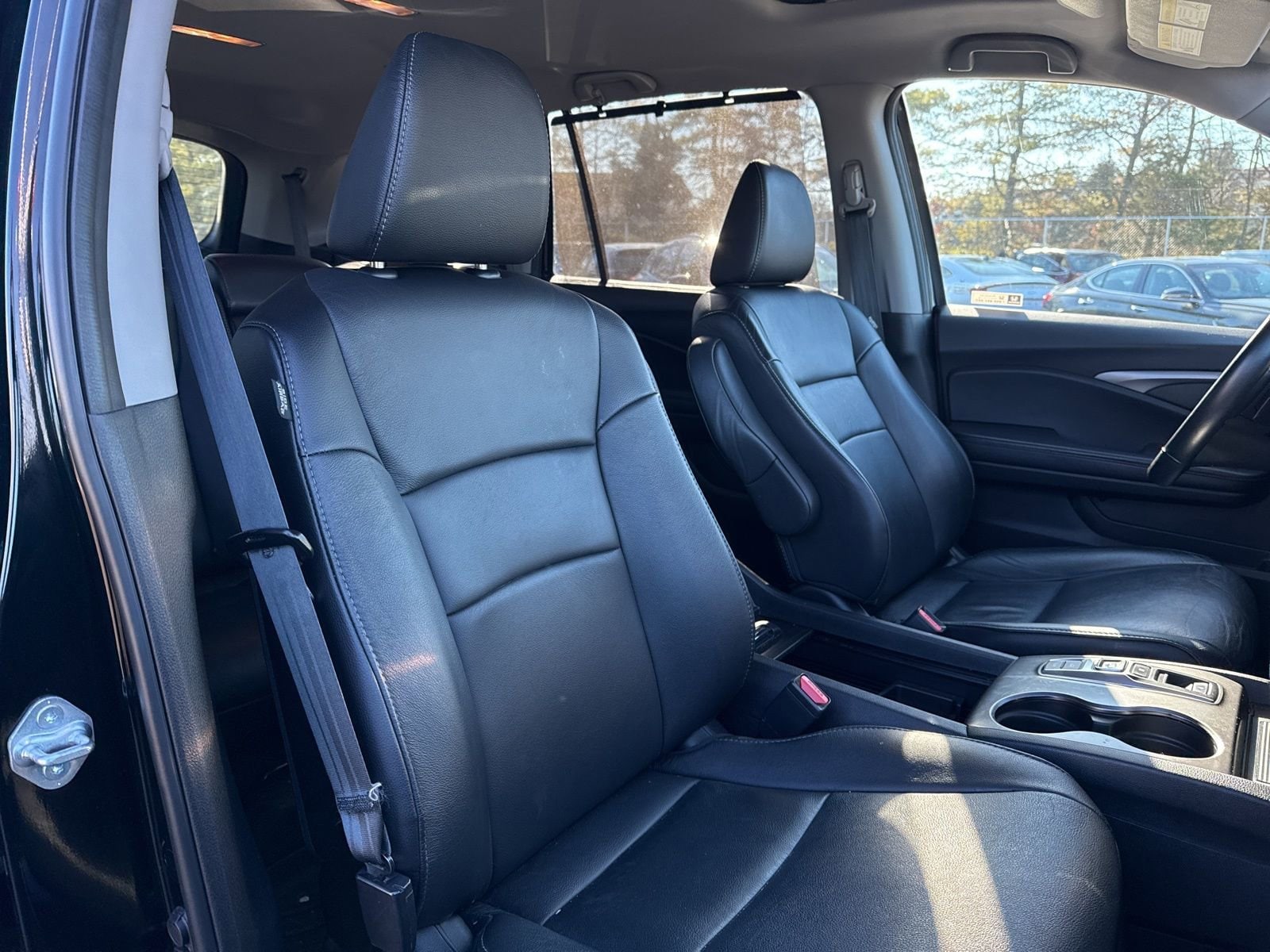 Thumbnail: 2021 Honda Pilot - 22