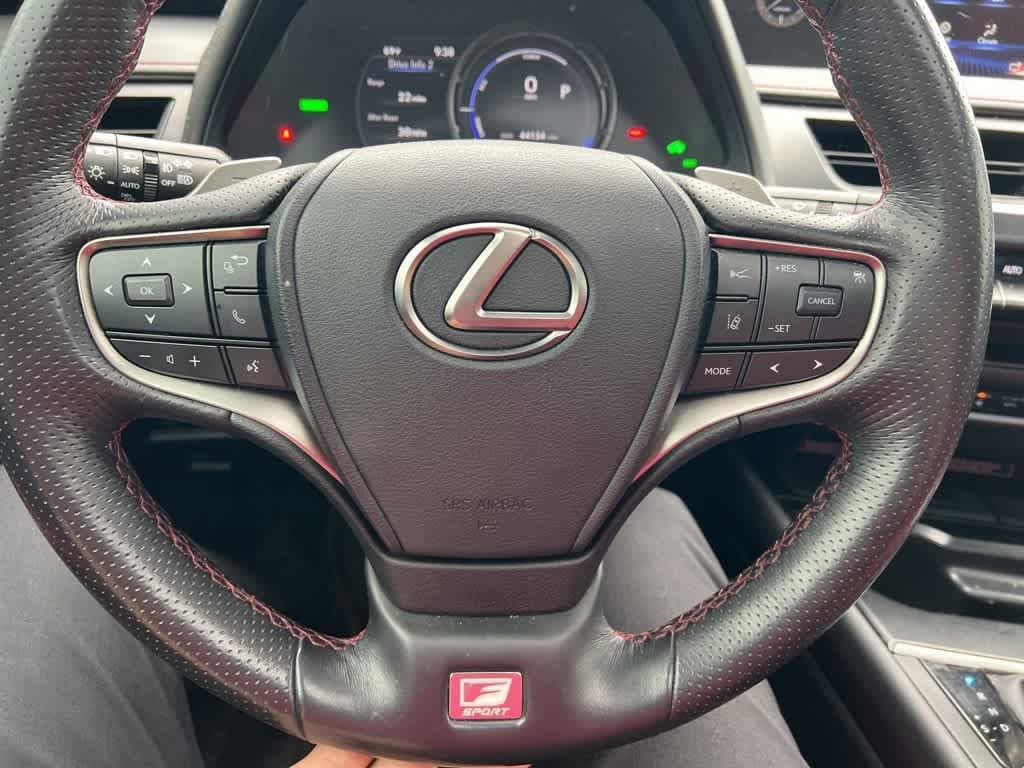 Thumbnail: 2021 Lexus UX - 20