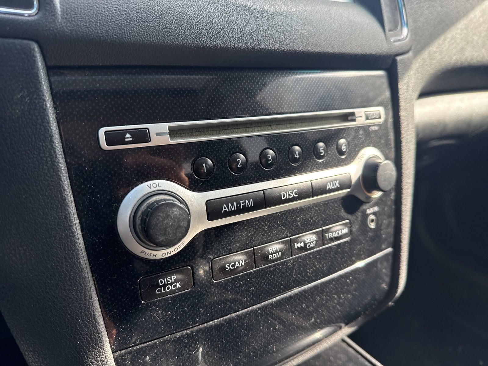 Thumbnail: 2011 Nissan Maxima - 26