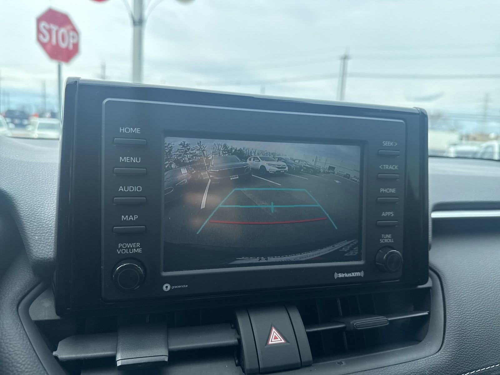 Thumbnail: 2022 Toyota RAV4 - 26