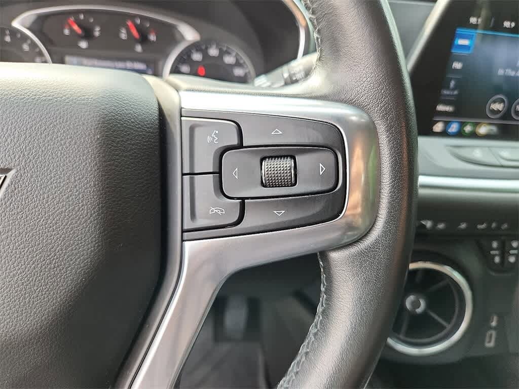 Thumbnail: 2020 Chevrolet Blazer - 27