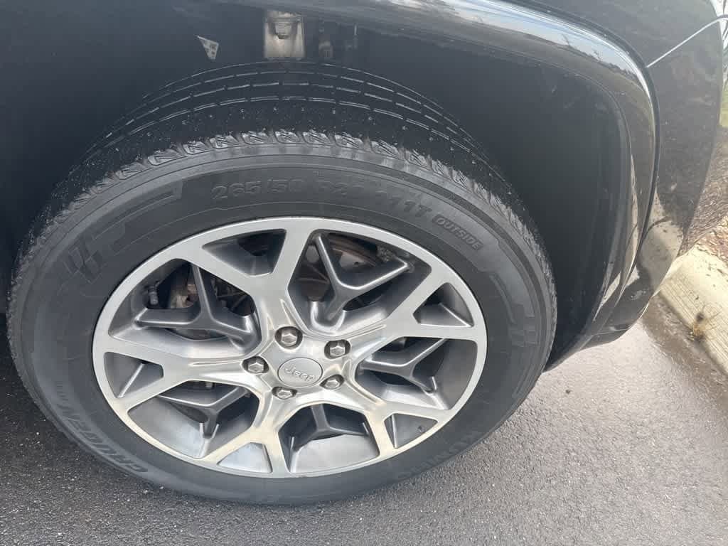 Thumbnail: 2019 Jeep Grand Cherokee - 13