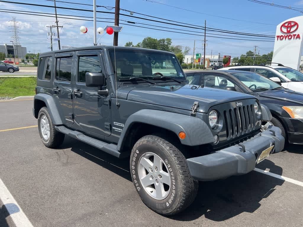Thumbnail: 2017 Jeep Wrangler - 2