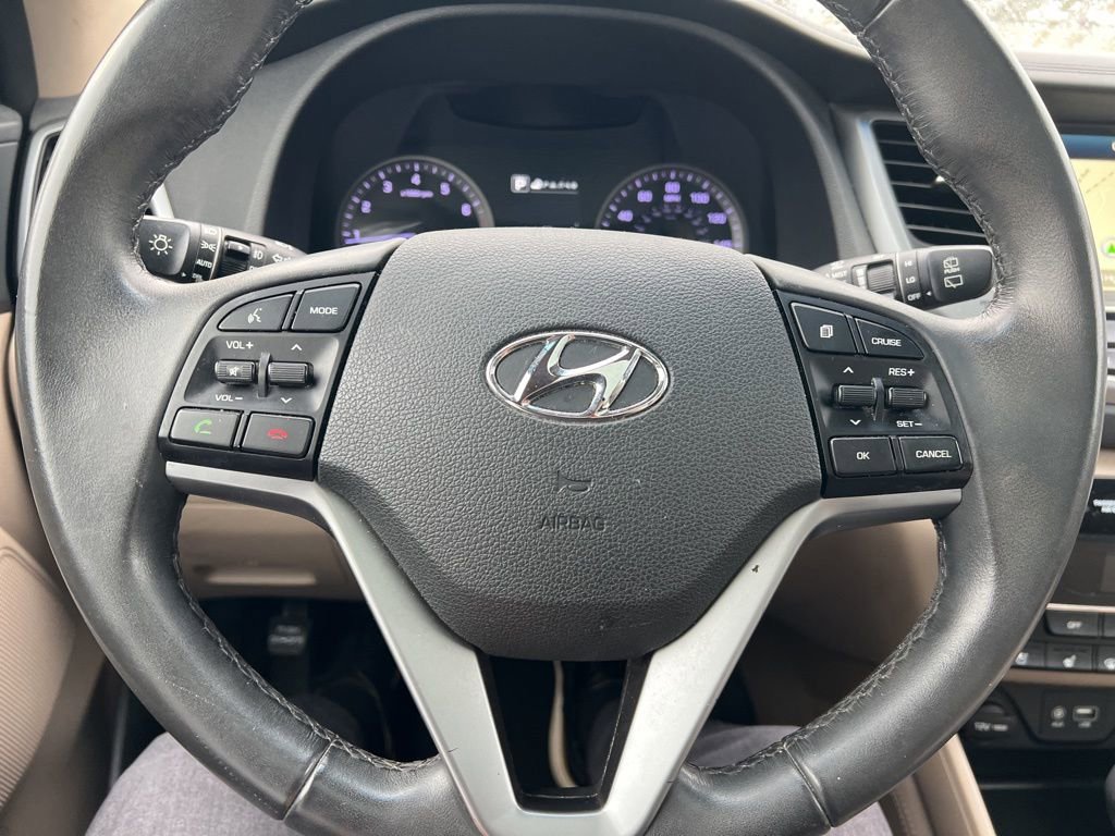Thumbnail: 2016 Hyundai Tucson - 21