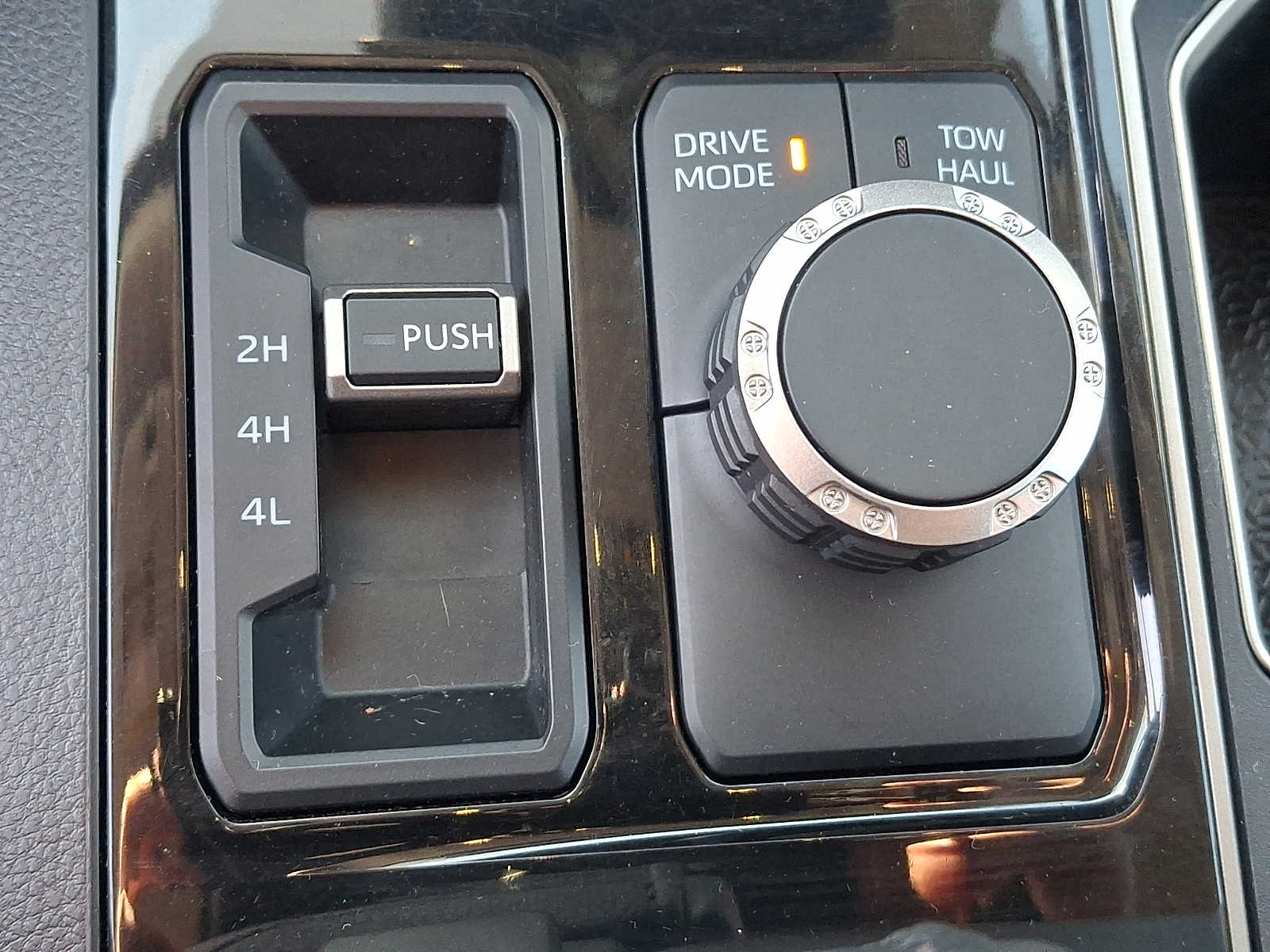 Thumbnail: 2023 Toyota Tundra - 24