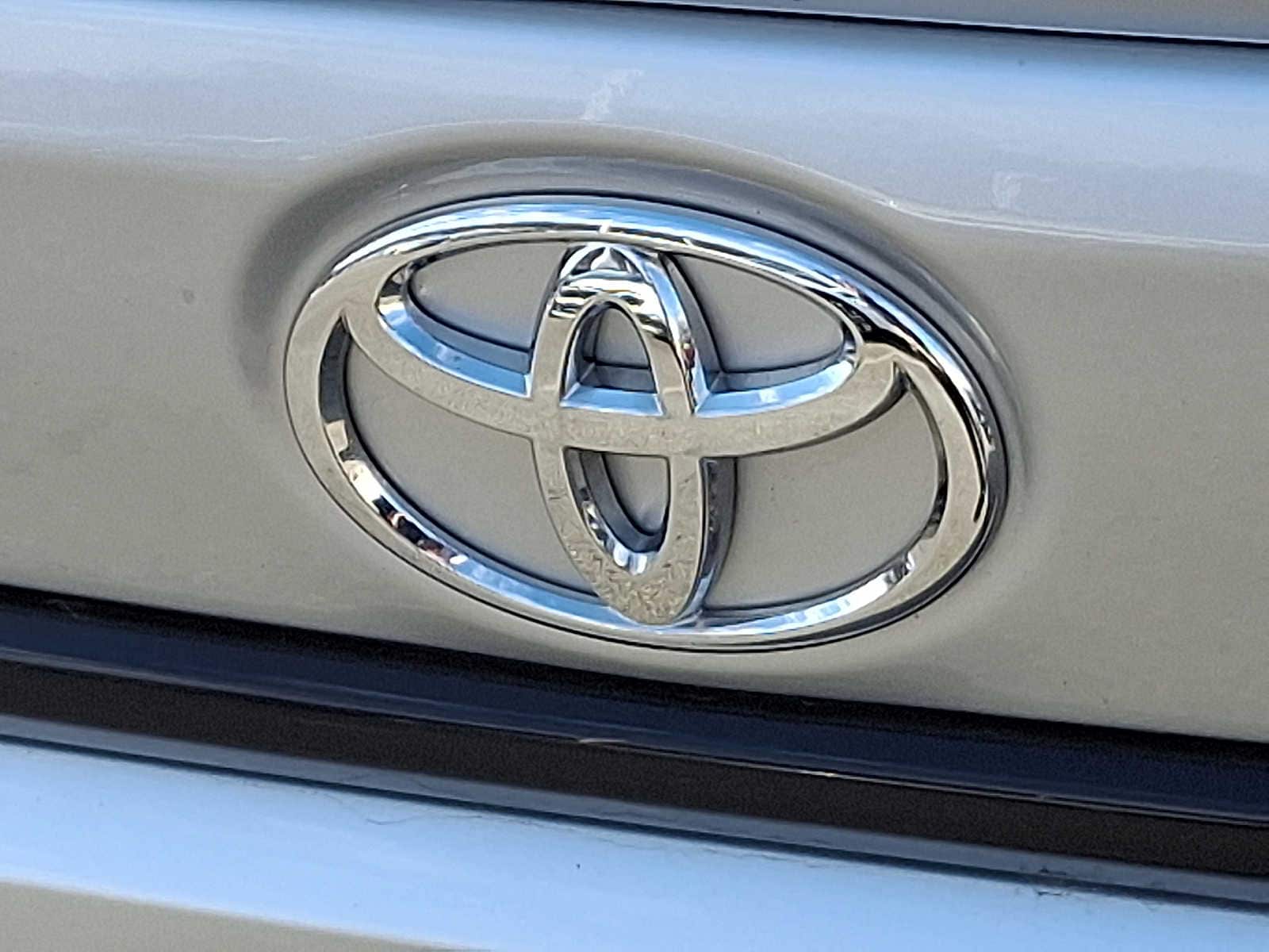 Thumbnail: 2024 Toyota Corolla - 32