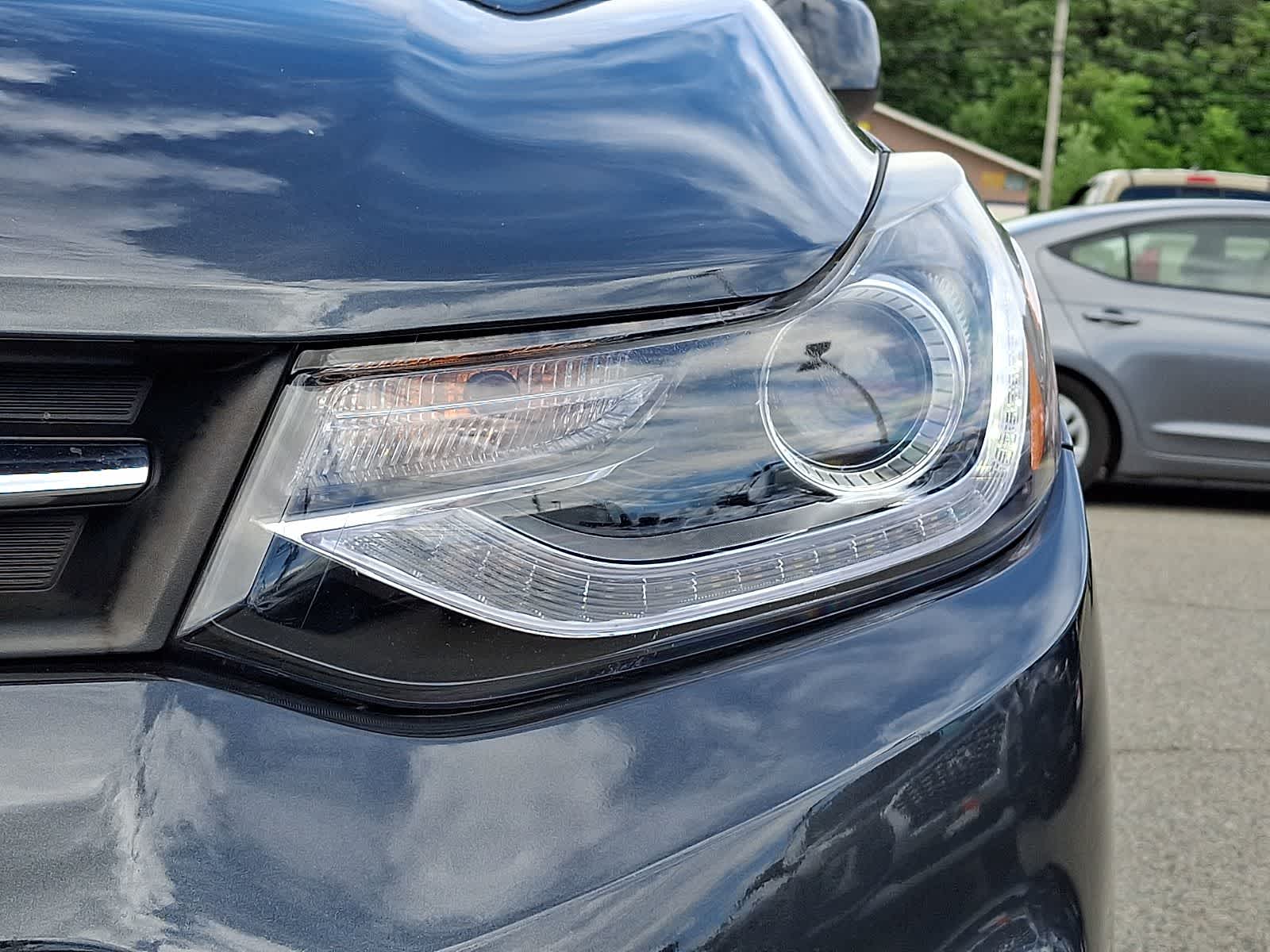 Thumbnail: 2018 Chevrolet Trax - 10