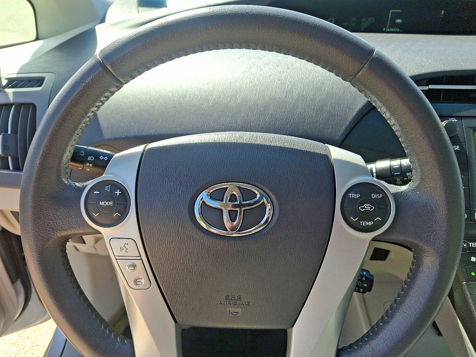 Thumbnail: 2011 Toyota Prius - 22