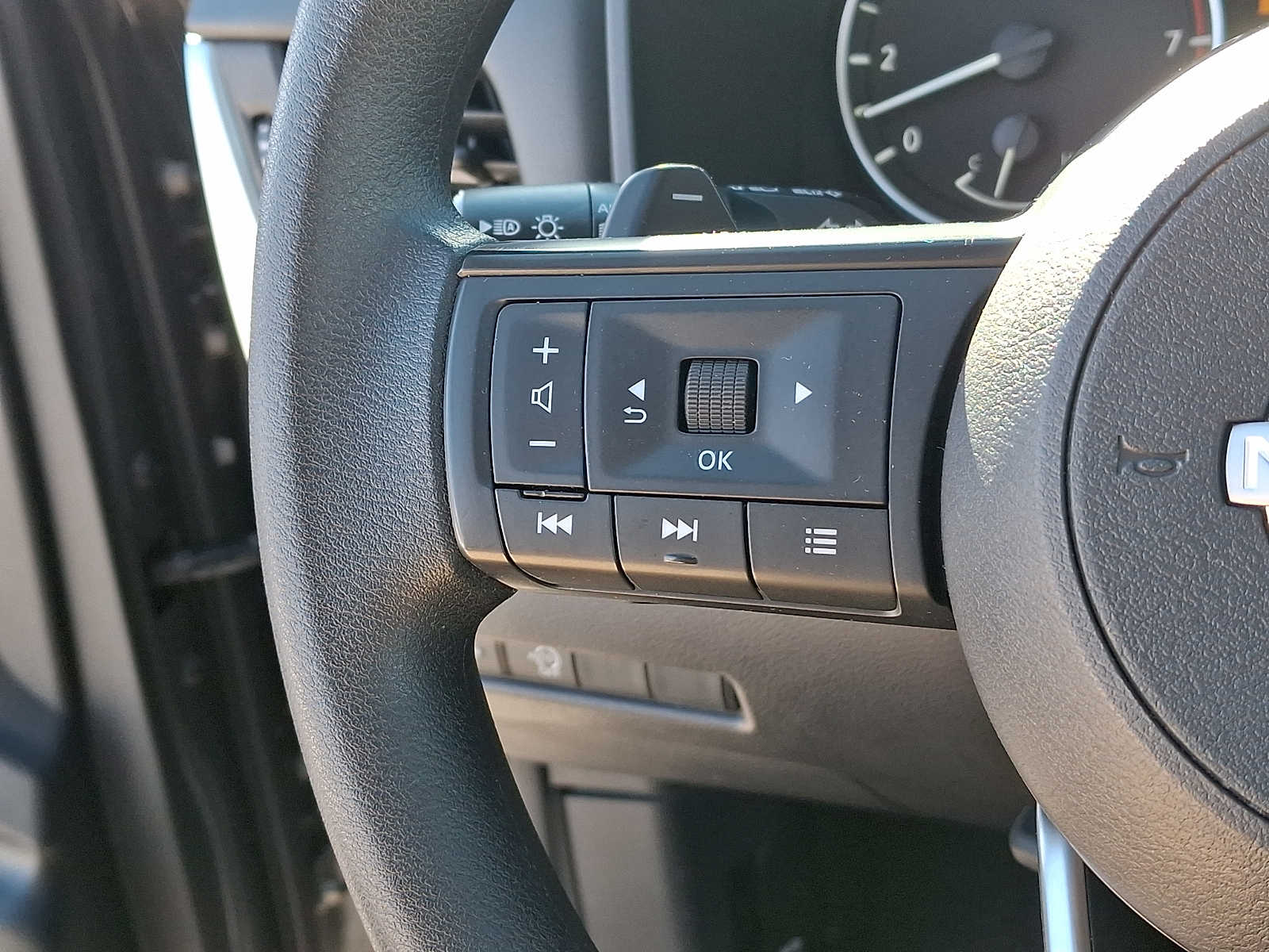 Thumbnail: 2024 Nissan Rogue - 21