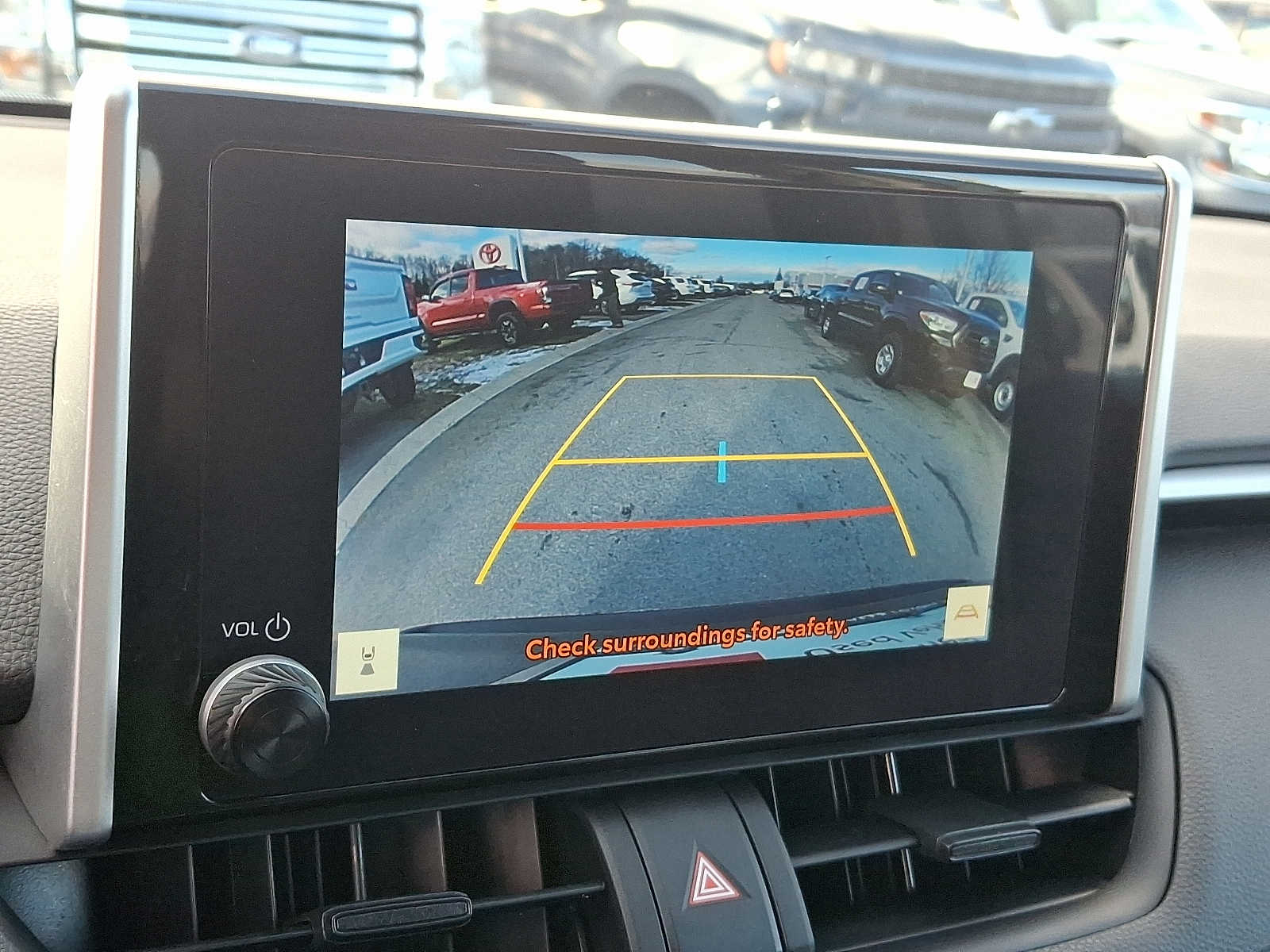 Thumbnail: 2023 Toyota RAV4 - 20