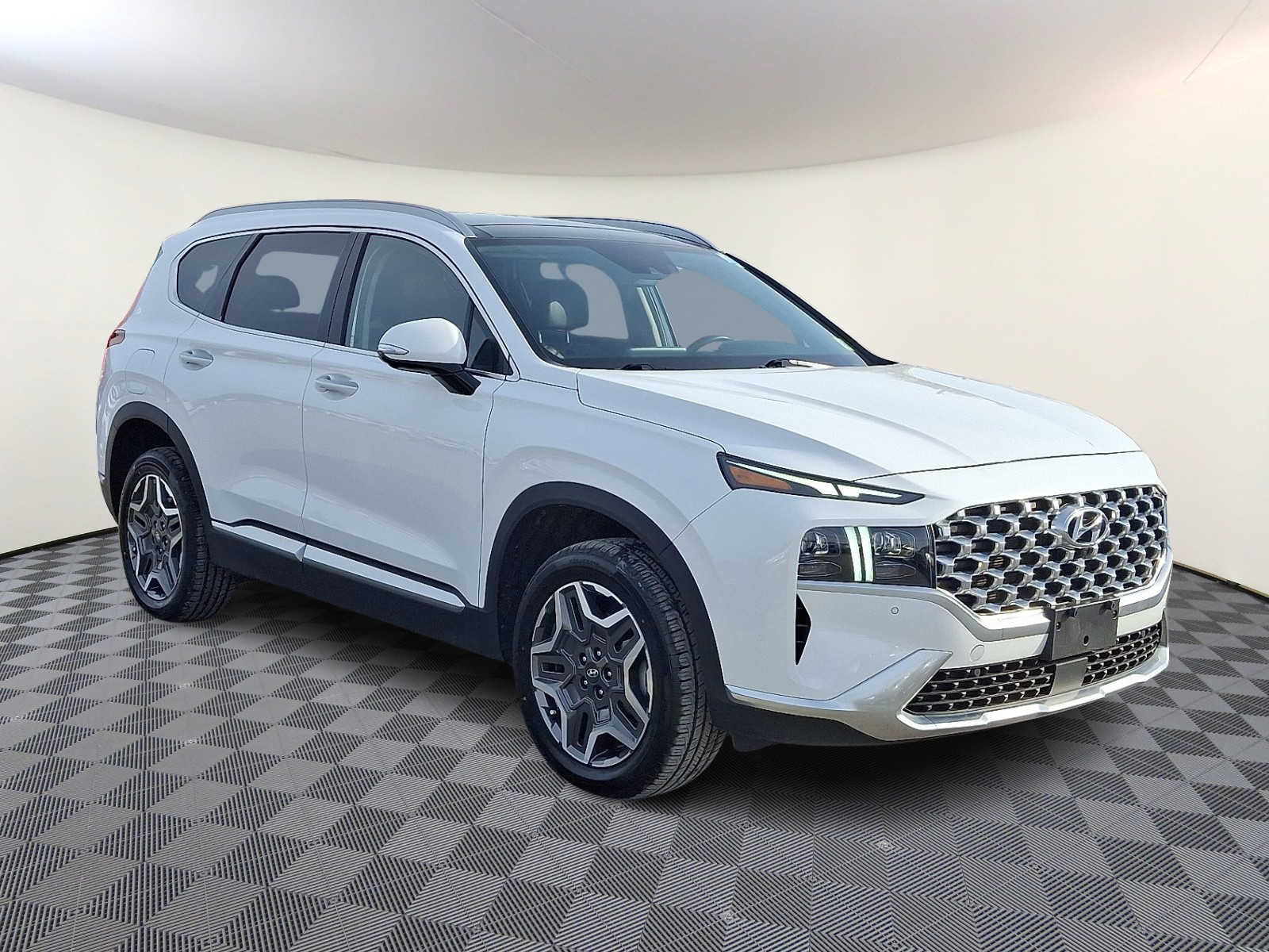 Thumbnail: 2023 Hyundai Santa Fe - 4