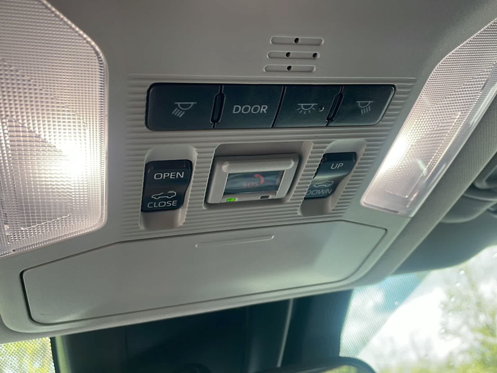 Thumbnail: 2025 Toyota RAV4 - 22