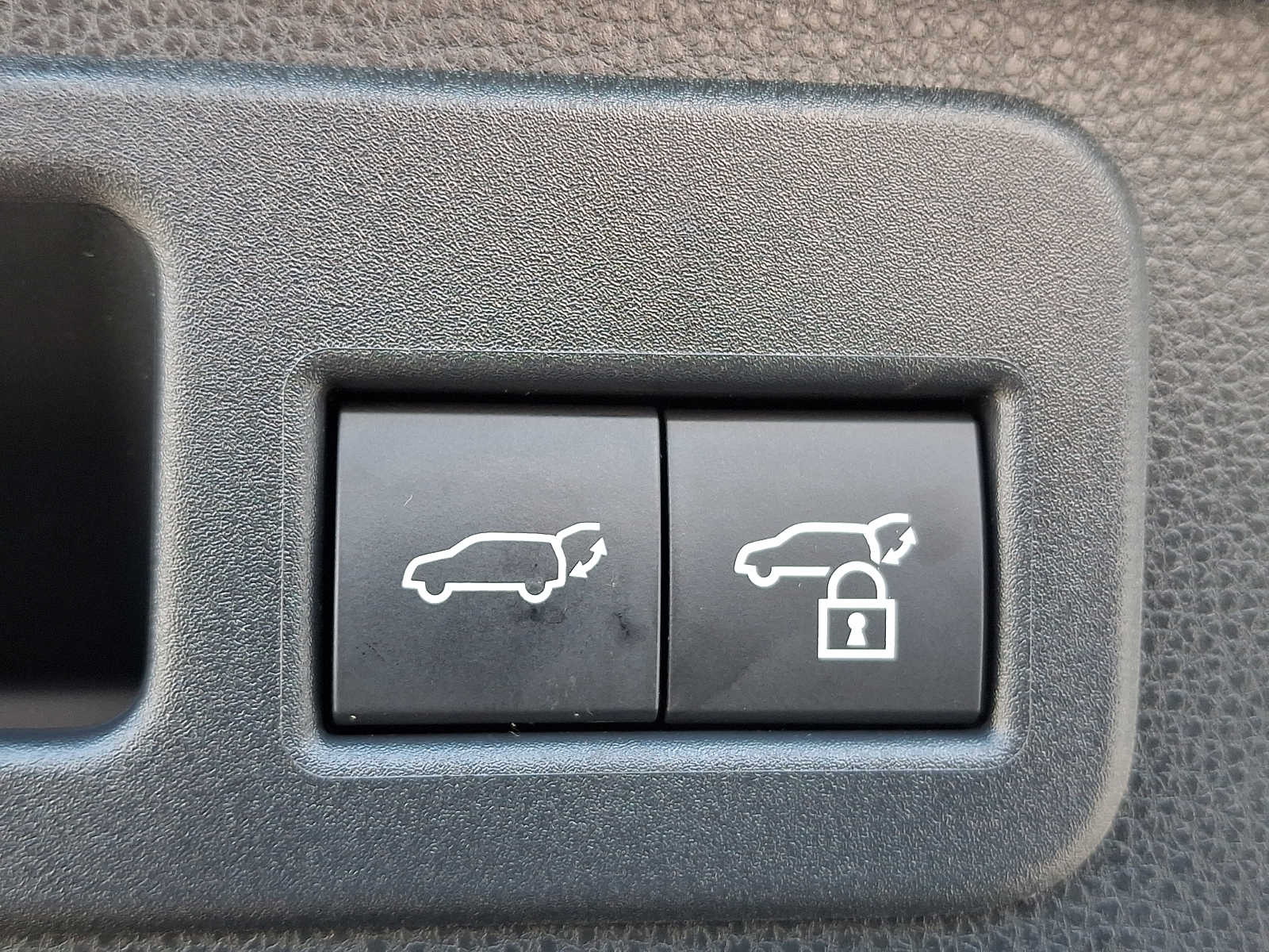 Thumbnail: 2025 Toyota 4Runner - 33