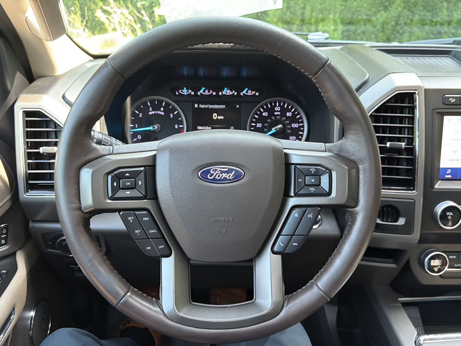 Thumbnail: 2020 Ford Expedition - 9