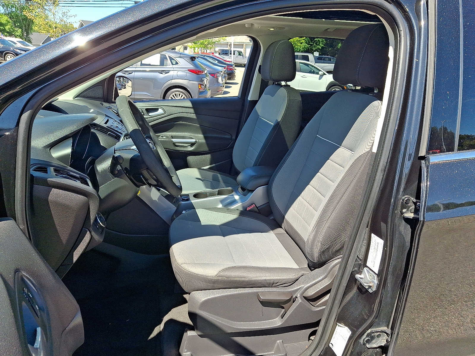 Thumbnail: 2013 Ford Escape - 14