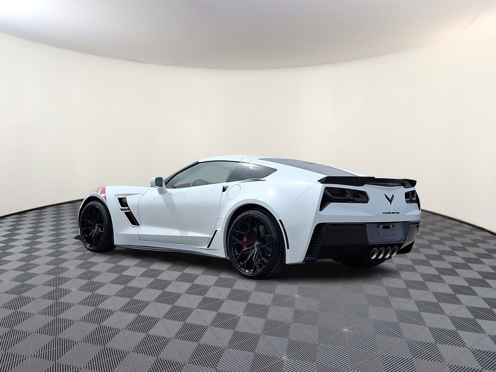 Thumbnail: 2019 Chevrolet Corvette - 7