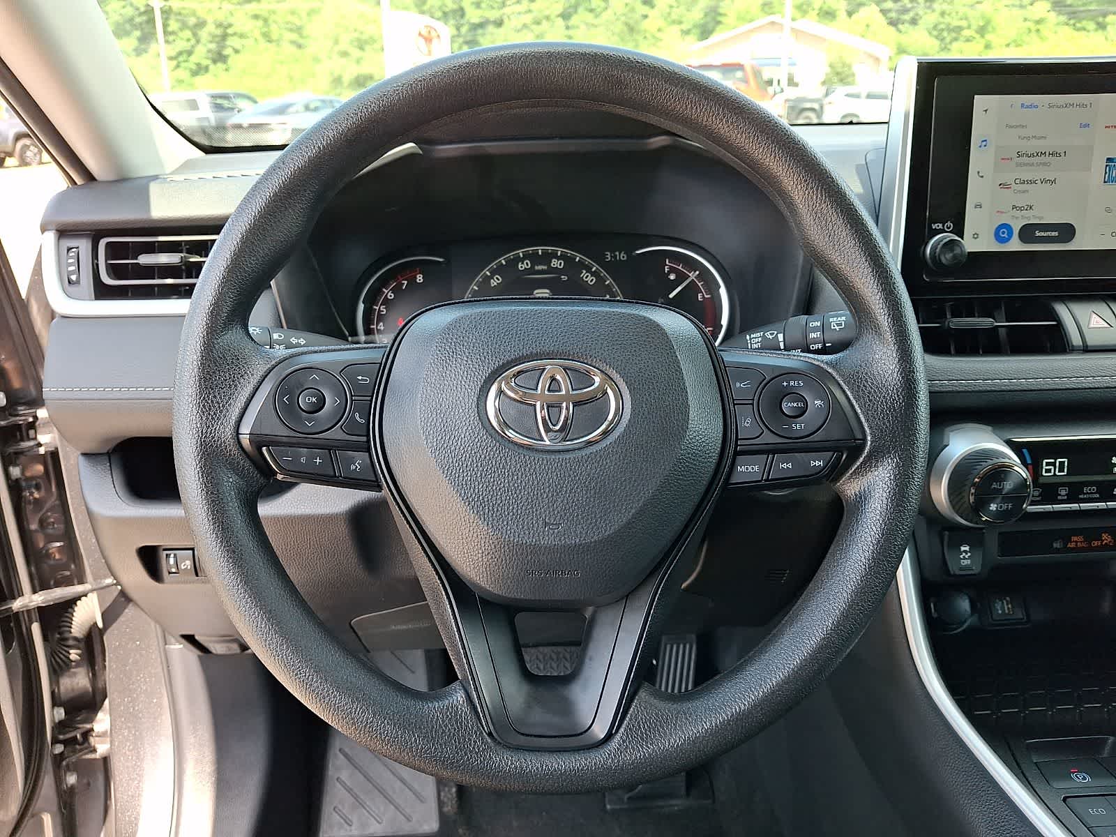 Thumbnail: 2025 Toyota RAV4 - 24