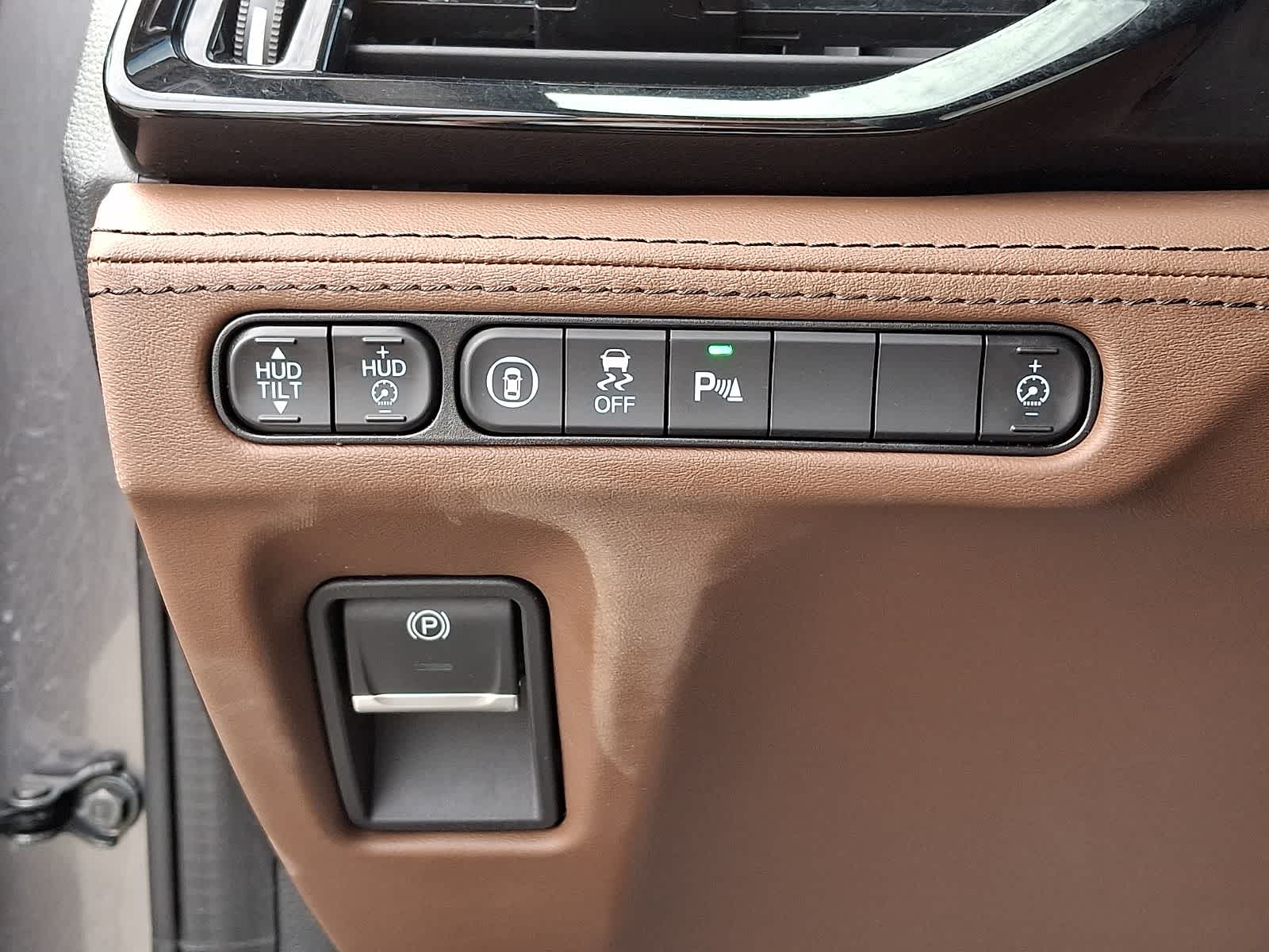 Thumbnail: 2023 Acura MDX - 29