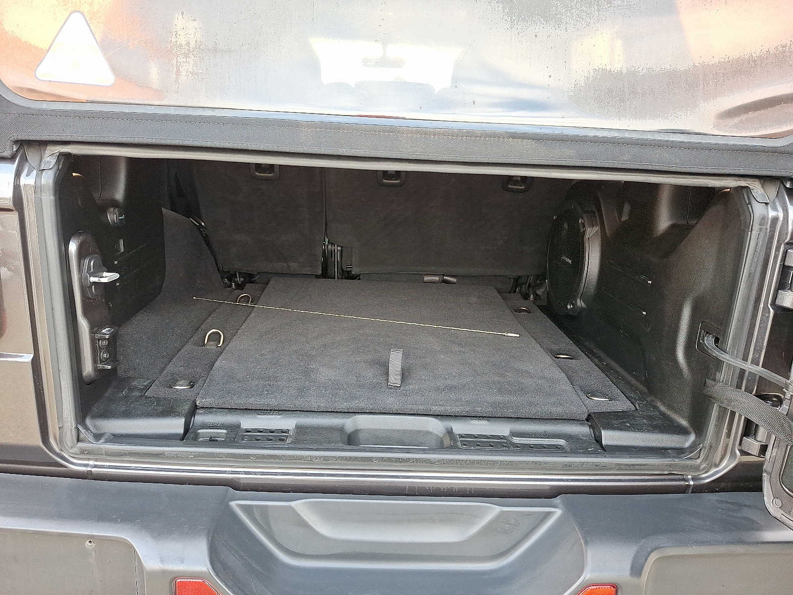 Thumbnail: 2018 Jeep Wrangler - 28