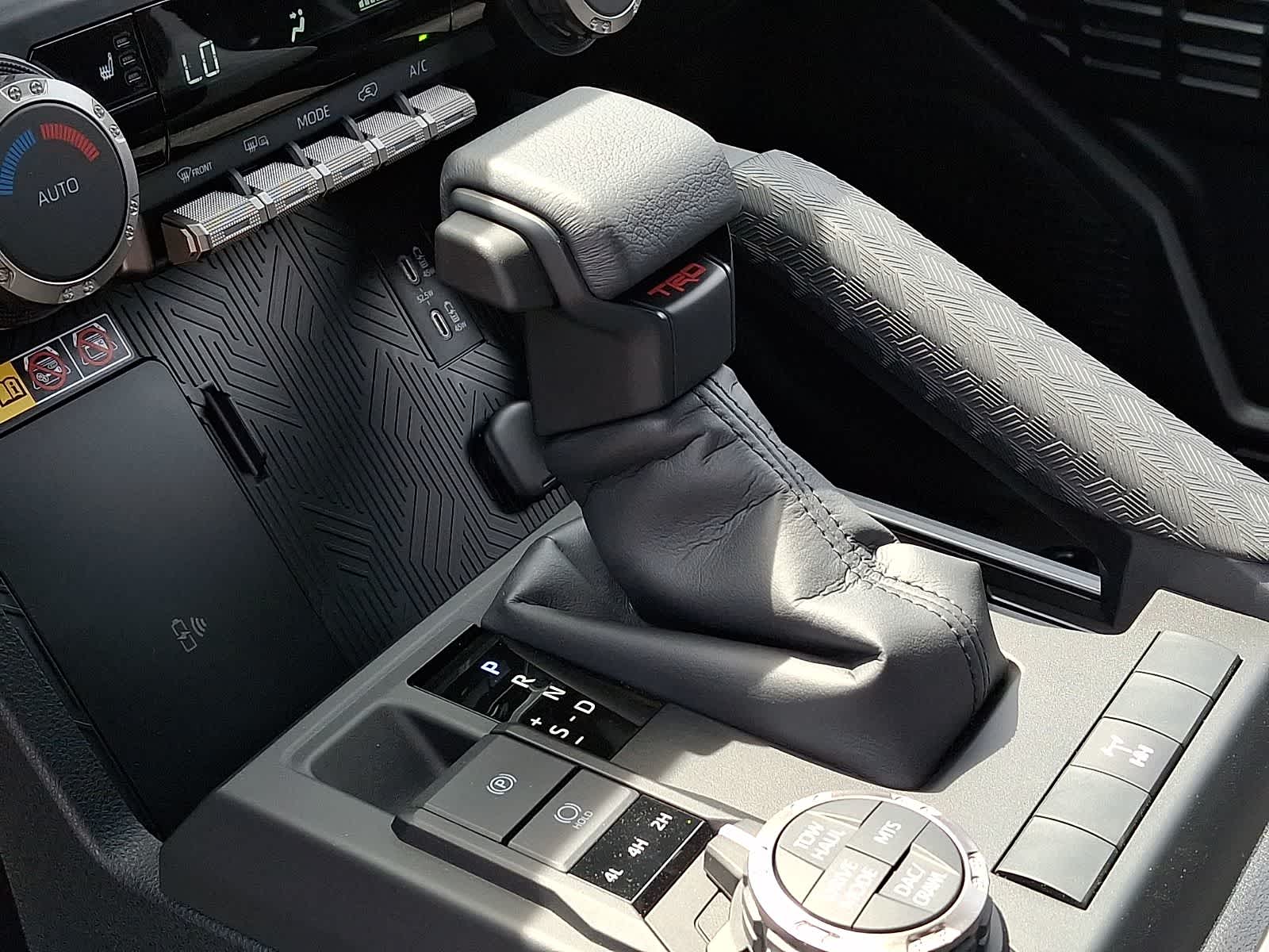 Thumbnail: 2026 Toyota 4Runner - 12