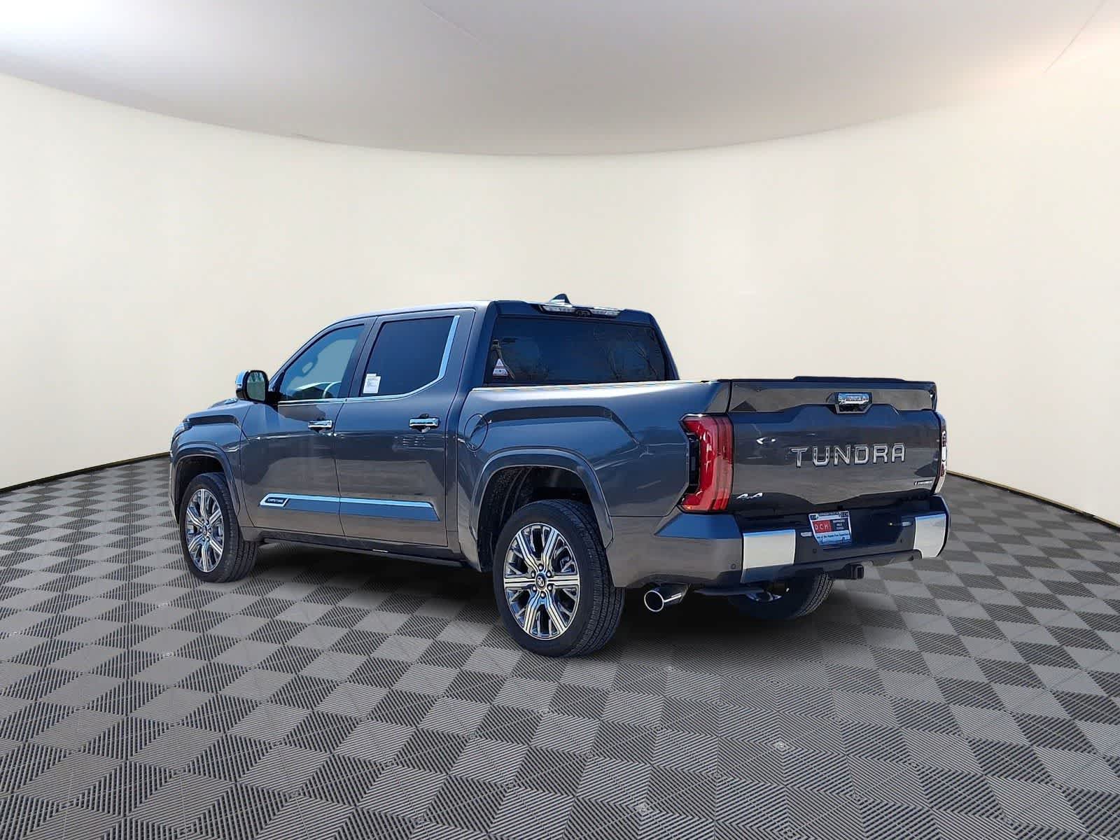 Thumbnail: 2025 Toyota Tundra - 6