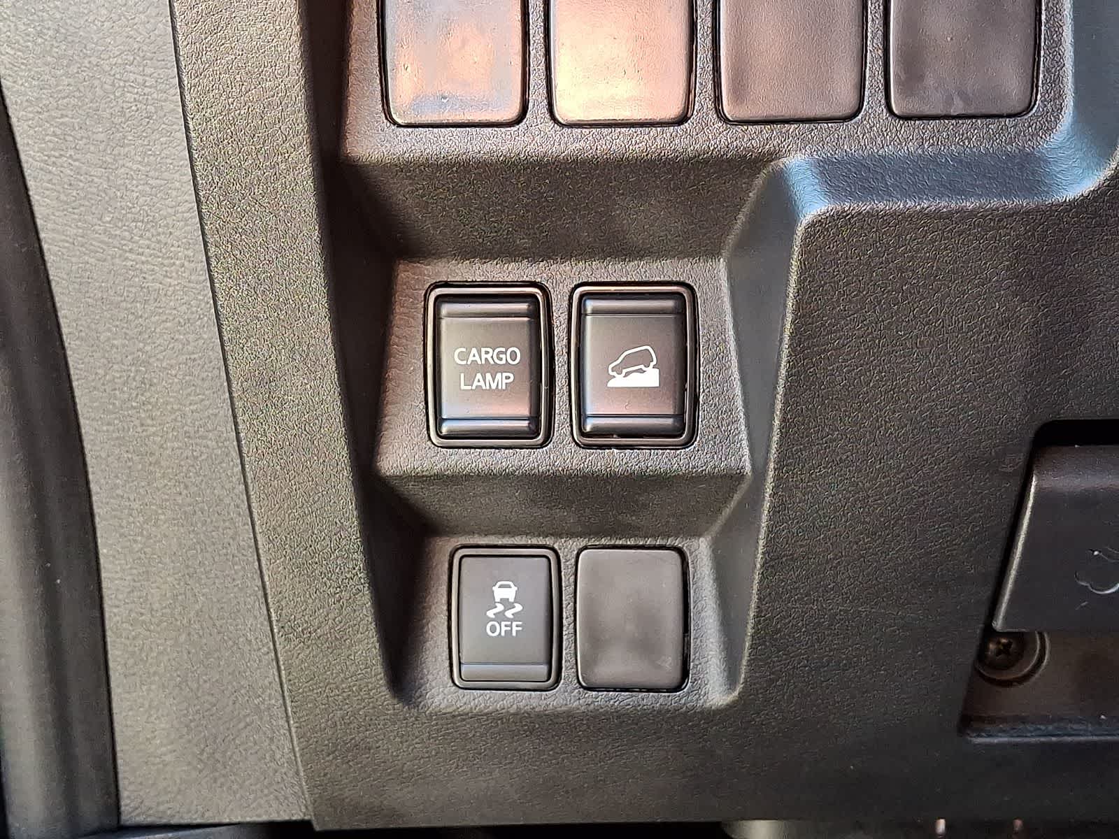 Thumbnail: 2024 Nissan Frontier - 28