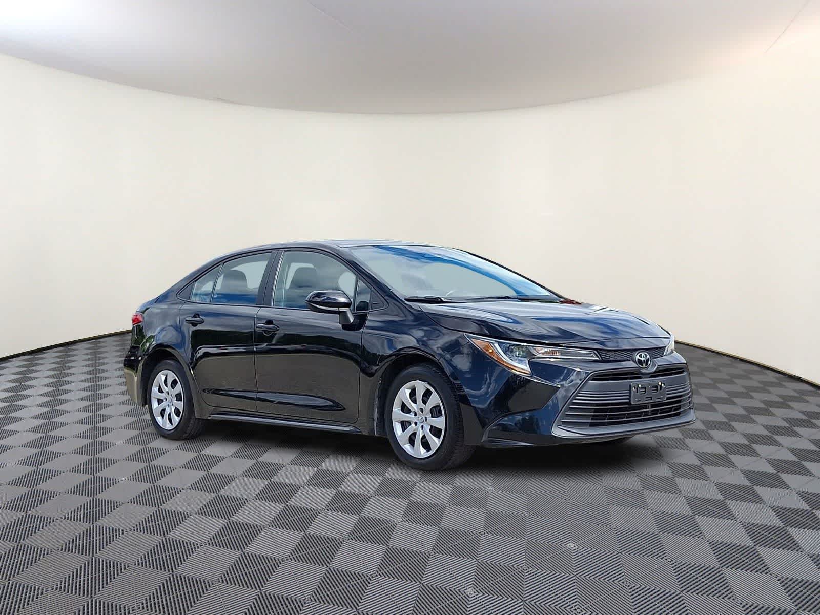 Thumbnail: 2024 Toyota Corolla - 5