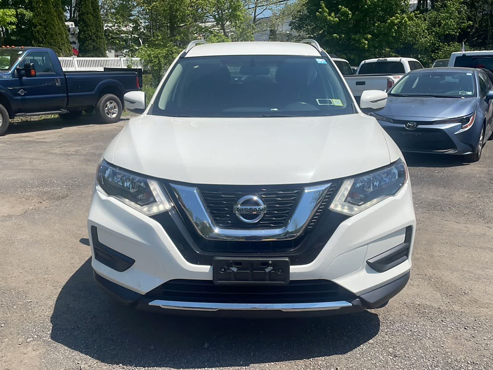 Thumbnail: 2017 Nissan Rogue - 11