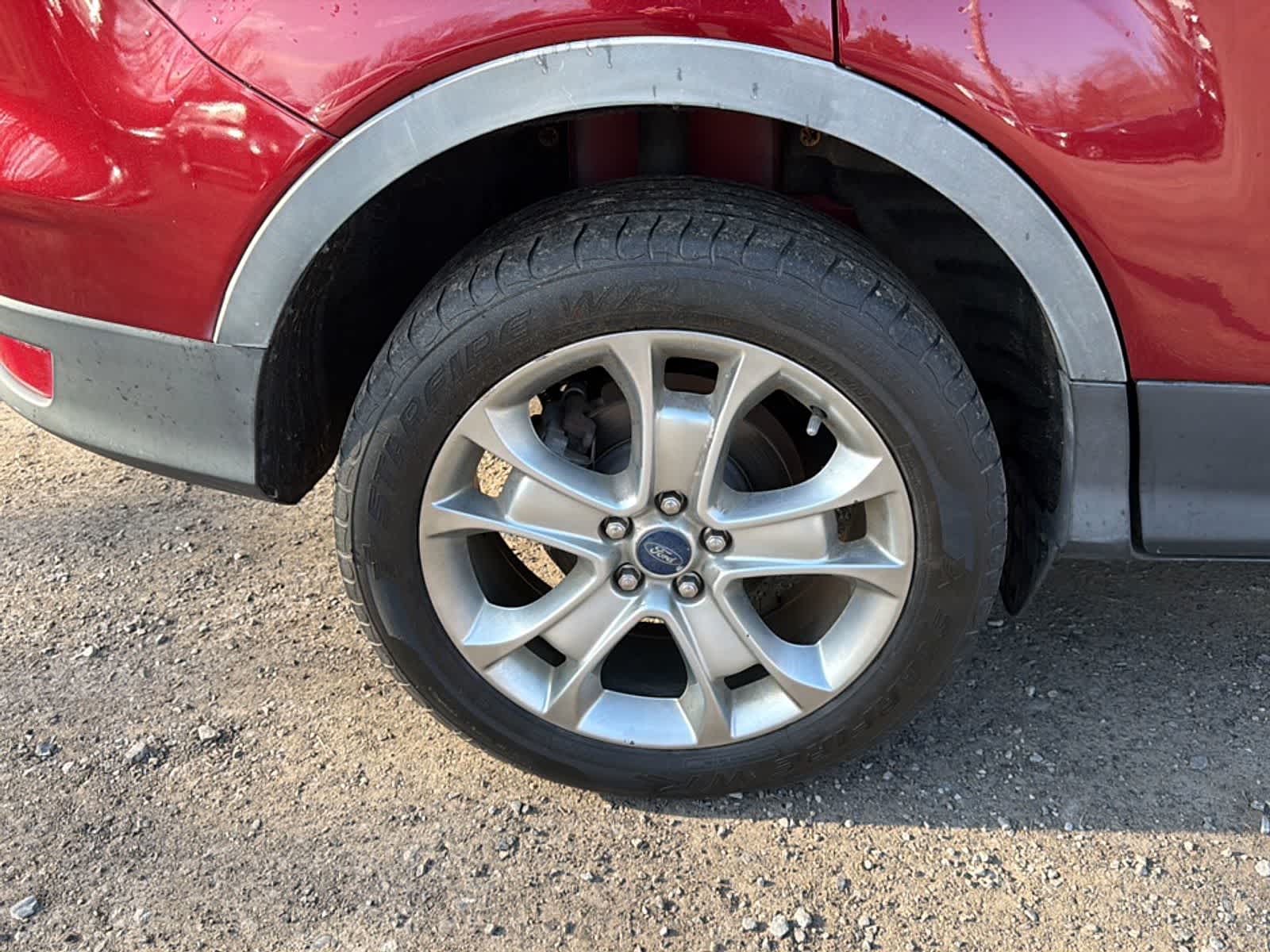 Thumbnail: 2015 Ford Escape - 22