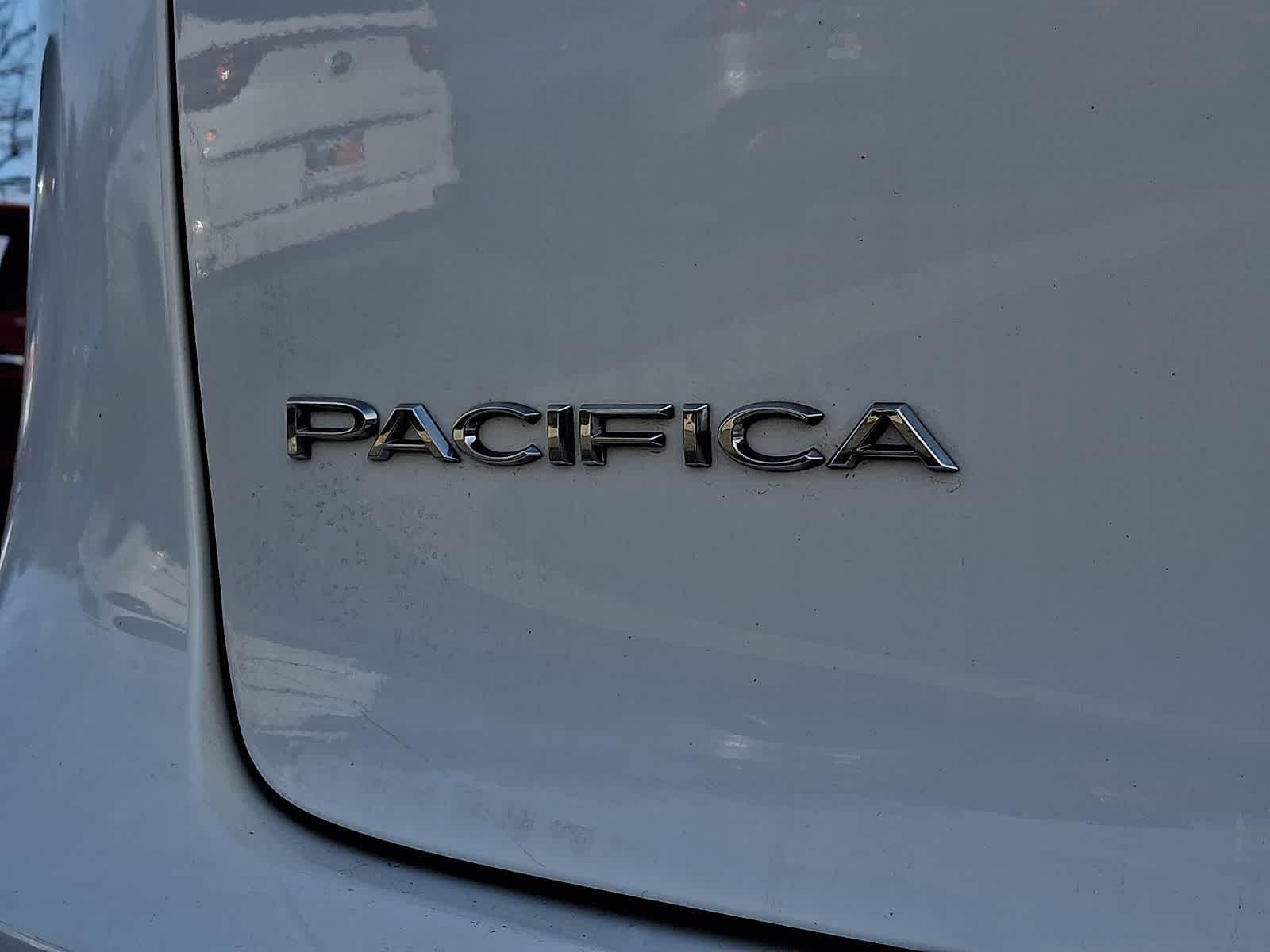 Thumbnail: 2019 Chrysler Pacifica - 31