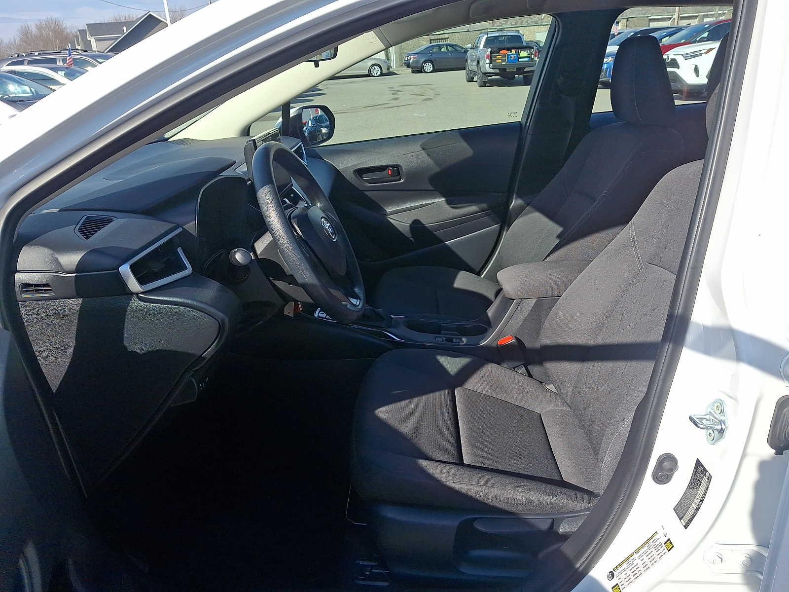 Thumbnail: 2025 Toyota Corolla - 16